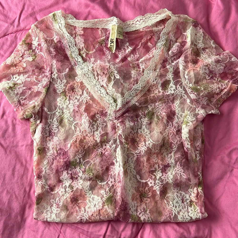 Lace V-Neck Shirt from BKE